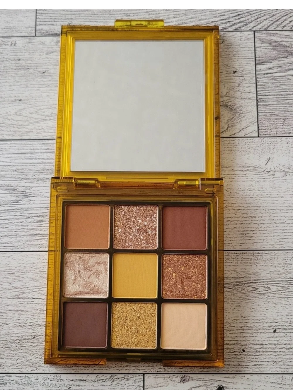 Huda Toffee Brown Obsessions Eyeshadow Palette New- New in Box